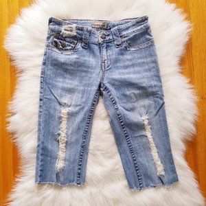 Cut Off Capri Jeans - Distressed & Frayed
